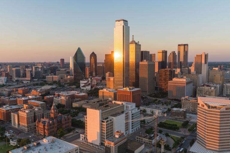 Commercial pressure washing in Dallas, Texas